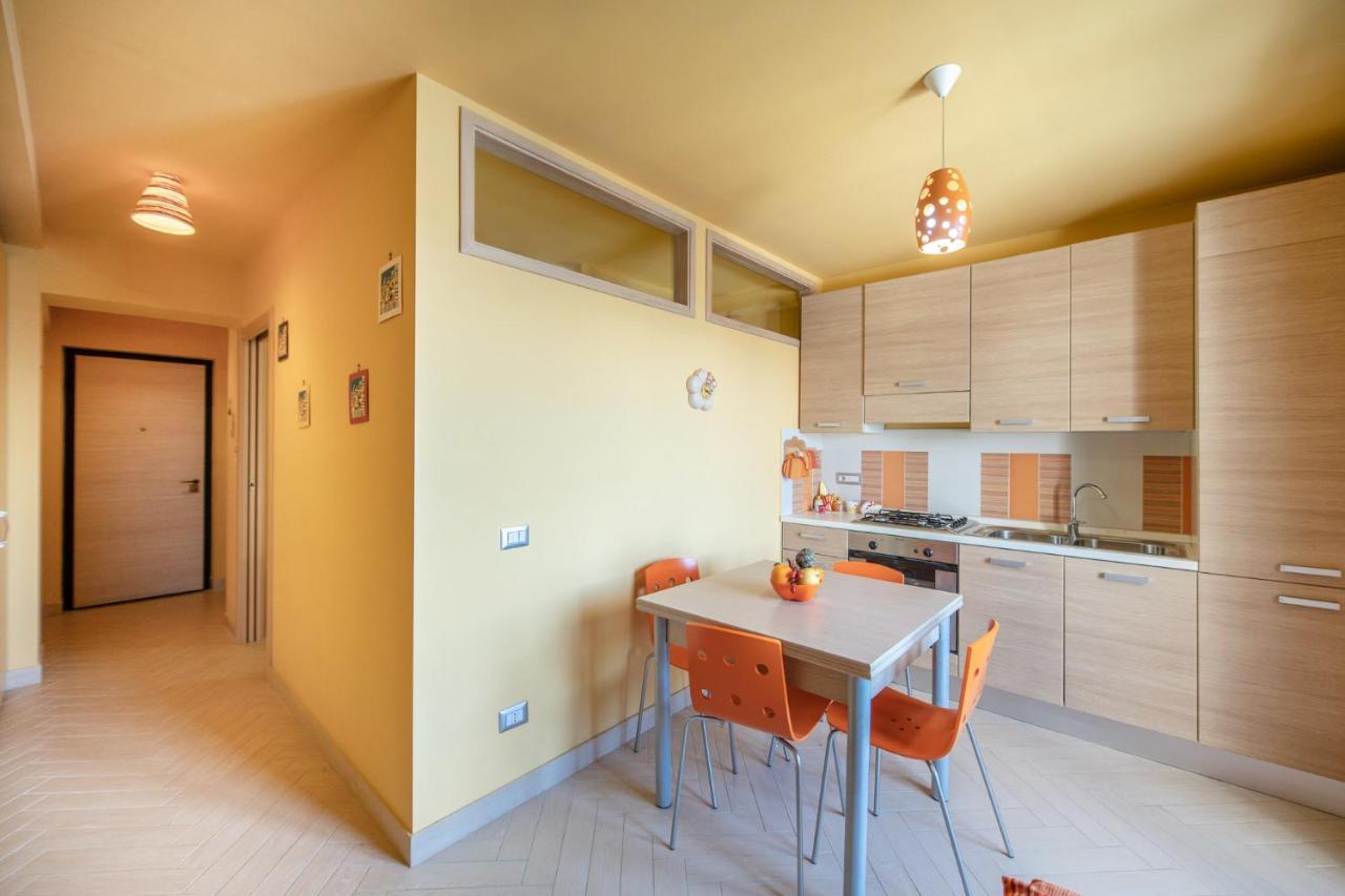 Casa Cinzia In Marina Di Corricella Villa Procida Kültér fotó
