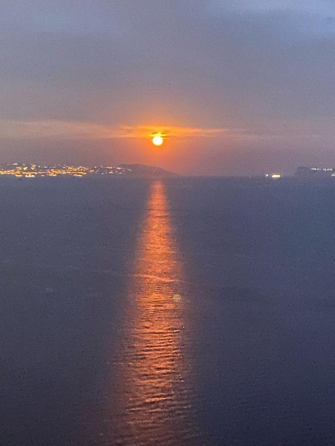 Casa Cinzia In Marina Di Corricella Villa Procida Kültér fotó